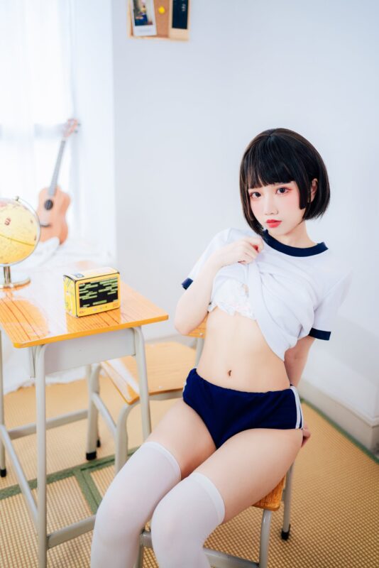 果咩醬w NO.014 - 體操服[19P/271MB]-無料攝影圈